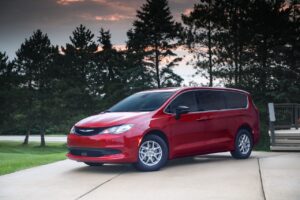 Chrysler is welcoming back a member of the brand’s minivan family, adding the 2025 Chrysler Voyager to its retail lineup as a budget-friendly option under $40,000.