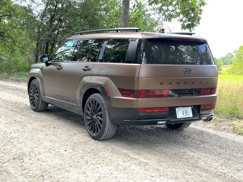 The 2024 Hyundai Santa Fe. Rear 3/4. Image by Robin Warner