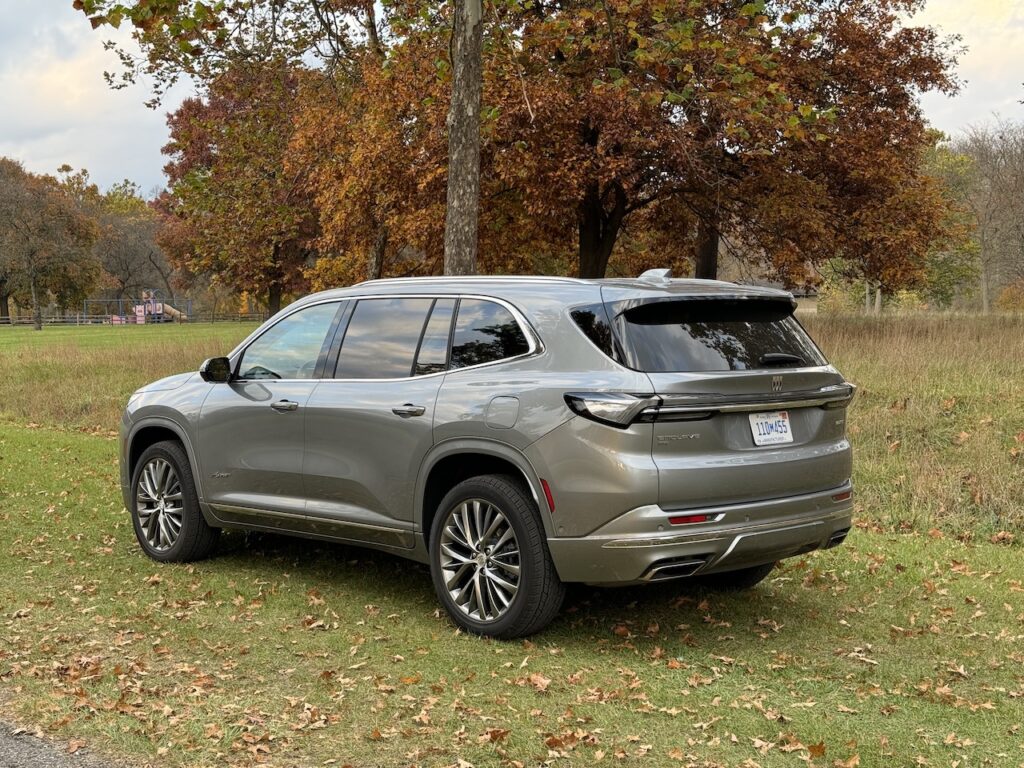 2025 Buick Enclave Avenir, rear 3/4. Image by Robin Warner