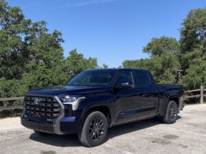 2022 Toyota Tundra Platinum, front 3/4. Image by Robin Warner