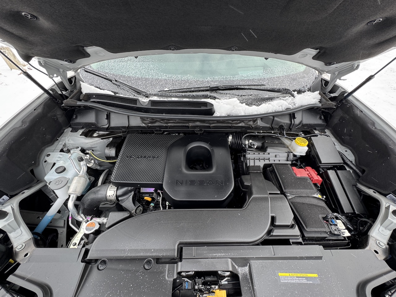 2025 Nissan Murano Platinum, engine bay. Image by Robin Warner