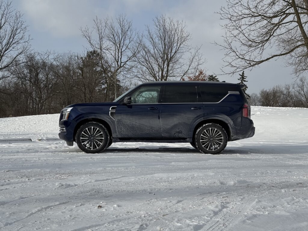 2025 Nissan Armada, in profile. Image by Robin Warner